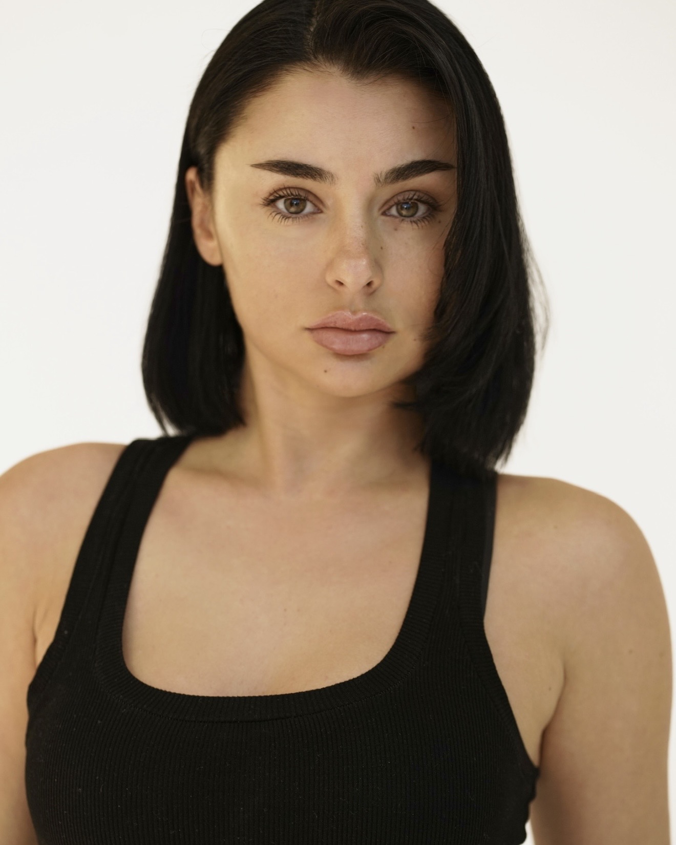 model_img
